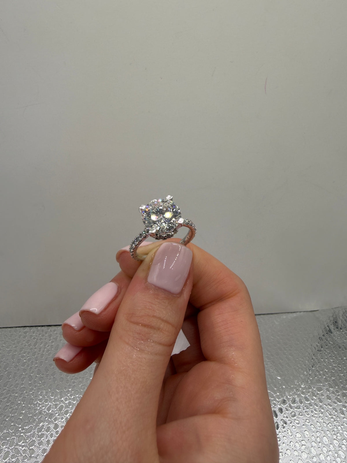 4.07 CT IGI Certified Round Lab-Grown Diamond Engagement Ring • E Color VVS2 • 14K White Gold