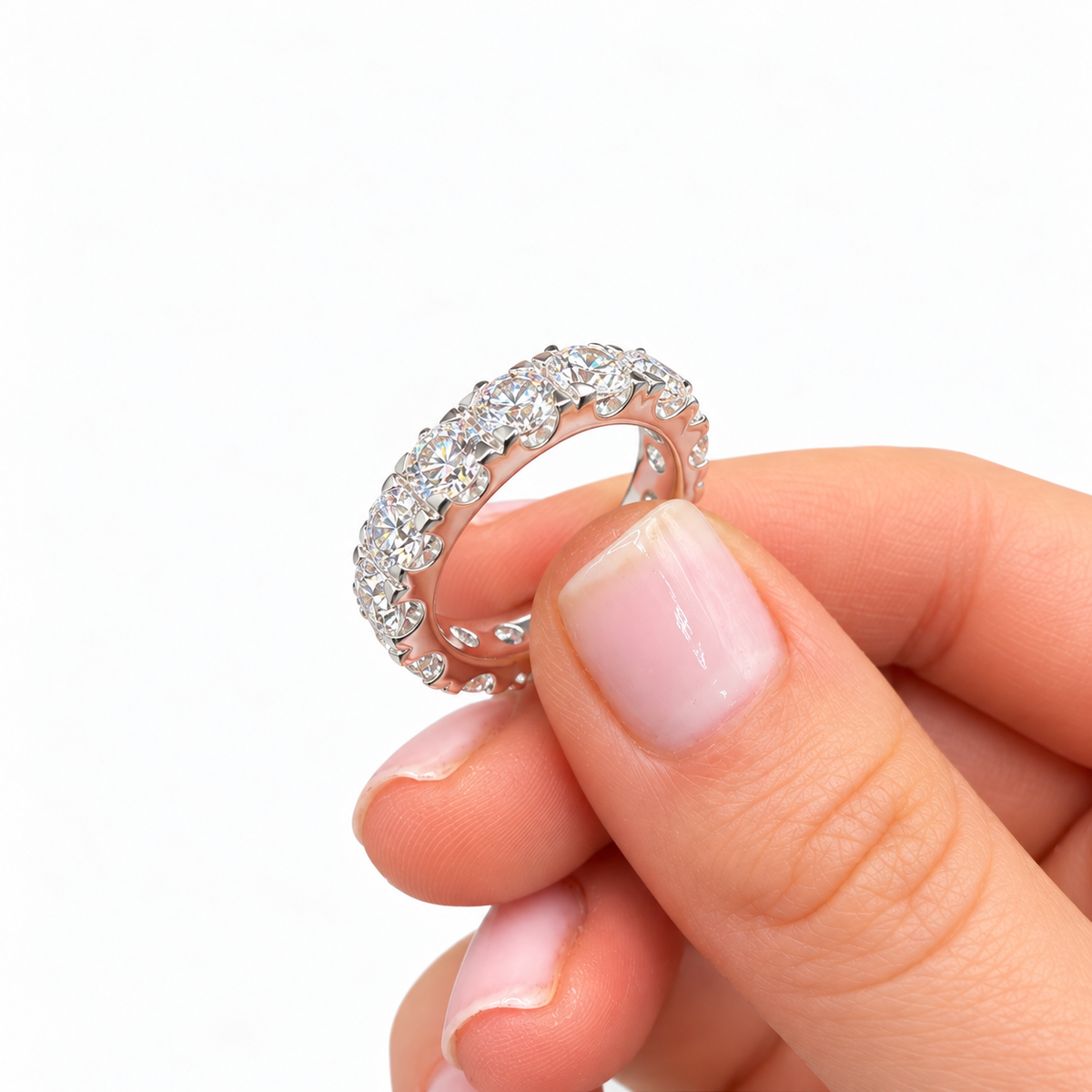 14K White Gold Non-Certified Lab-Grown Diamond Ring • 4.50 Carat Total Weight • E-F Color • Size 7