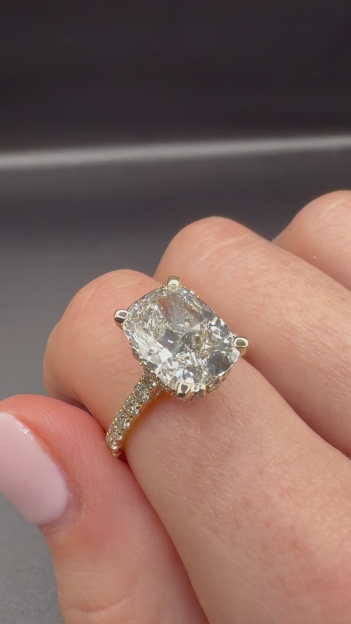 4.08 CT IGI Certified Cushion Lab-Grown Diamond Engagement Ring • E Color VS1 • 14 K Yellow Gold