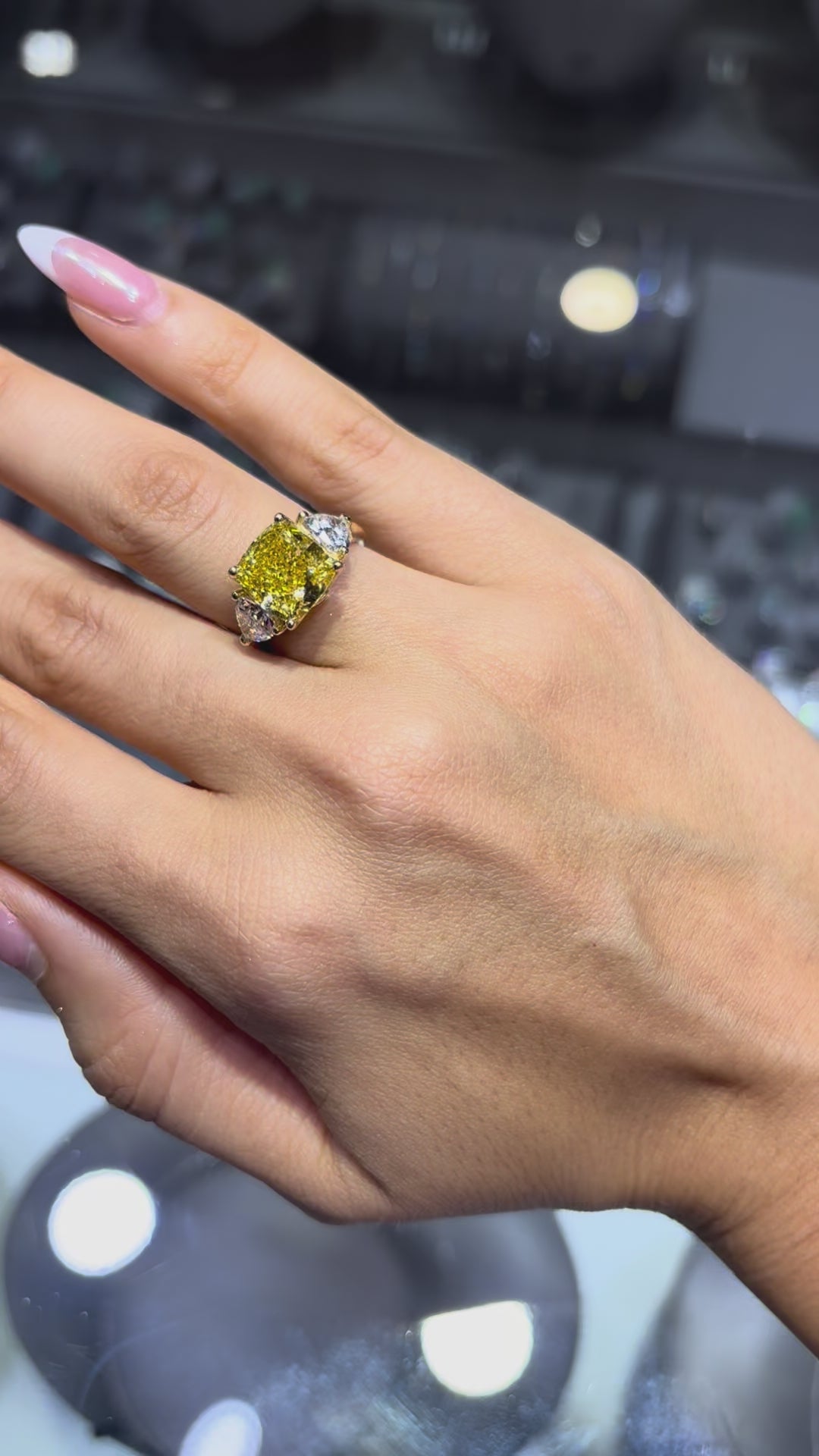 6.12 CT CUSHION BRILLIANT LAB DIAMOND RING • 5.14 CT CENTER • FANCY VIVID YELLOW • VS1 • IGI CERTIFICATE INCLUDED
