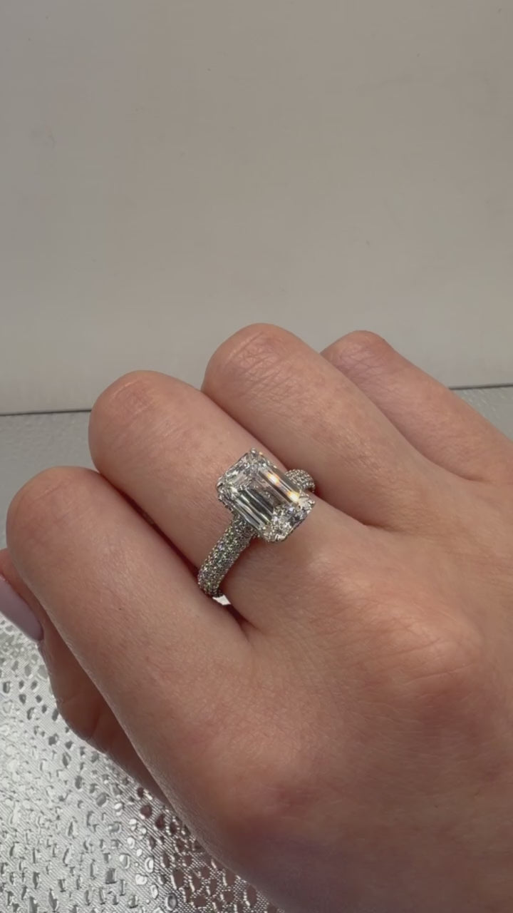 3.10 CT IGI Certified Cushion Lab-Grown Diamond Engagement Ring • E Color VVS2 • 14K White Gold