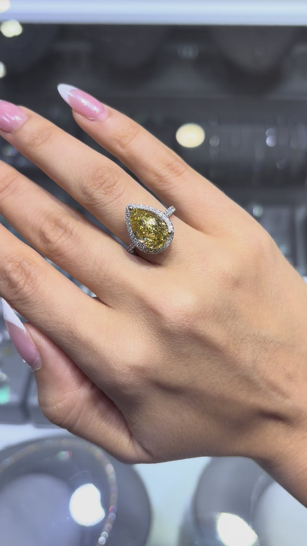 5.50 CT PEAR LAB DIAMOND RING • 4.99 CT CENTER • FANCY YELLOW • IGI CERTIFIED