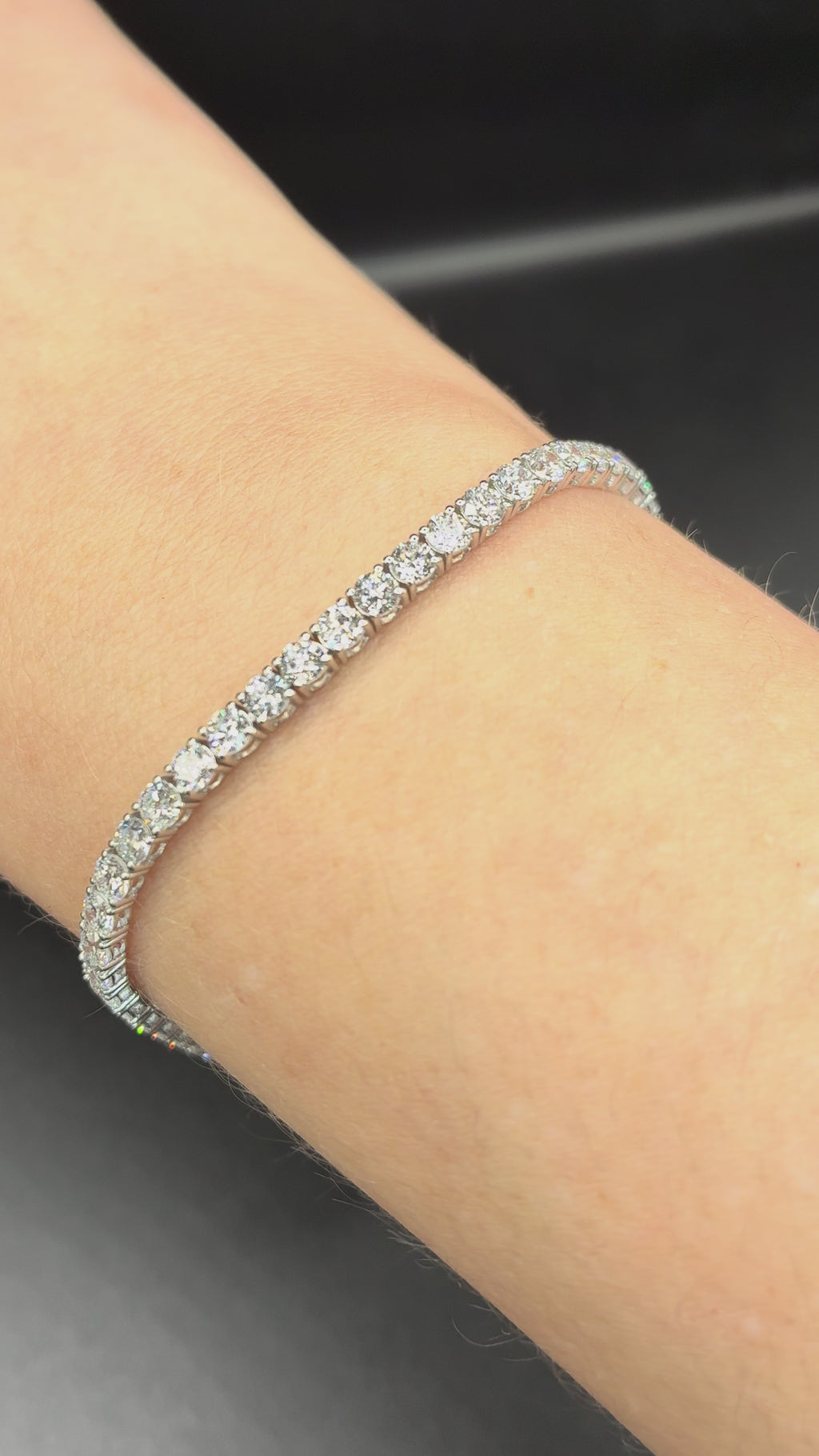 14K White Gold Tennis Bracelet • Non-IGI Certified • 5.50 Carat Total Weight • Round Stones
