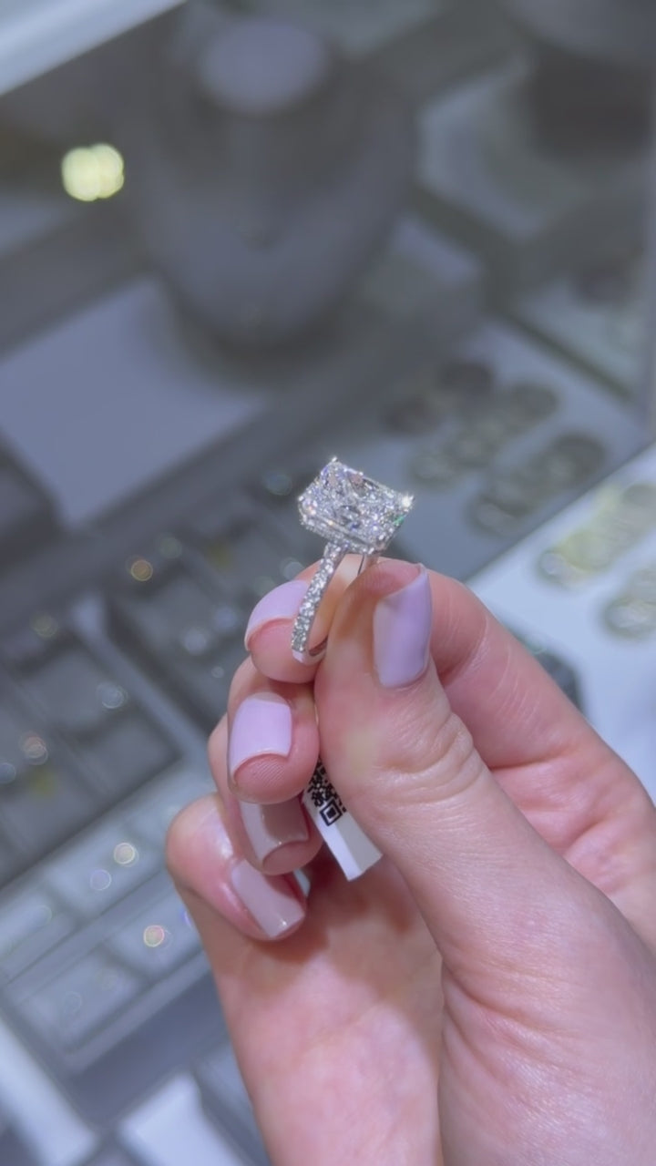 4 CT IGI Certified Cushion Lab-Grown Diamond Engagement Ring • E Color VS1 • 14K White Gold