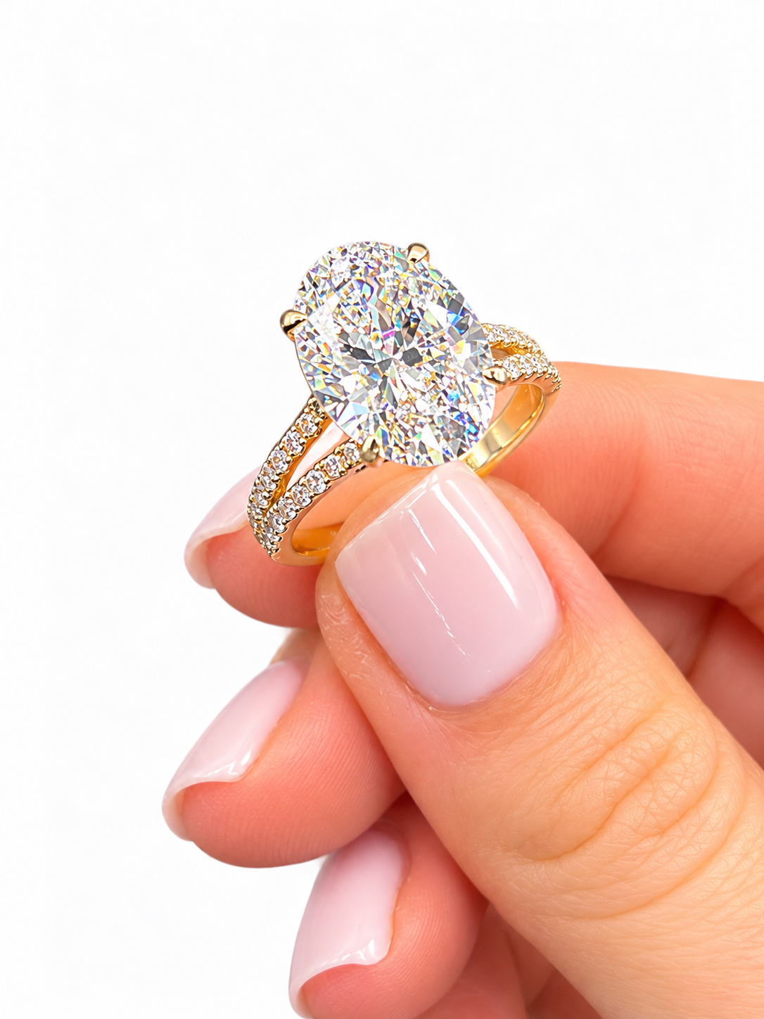 4.07 CT IGI Certified Lab-Grown Diamond Oval Engagement Ring • E Color VS1 • 14 K Yellow Gold